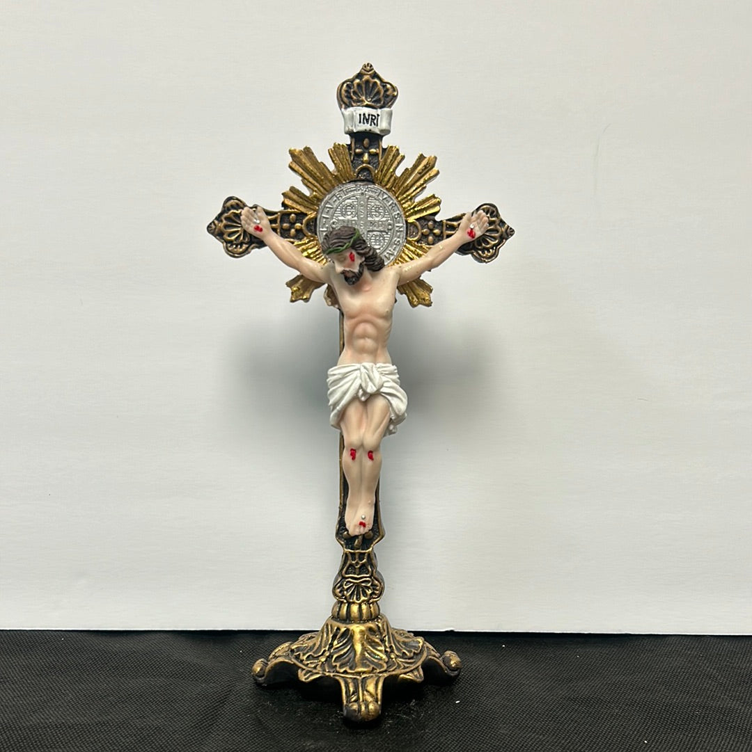 Jesus en la Cruz y medalla de San Benito 10"  / Jesus on the Cross and Saint Benedict medal 10"