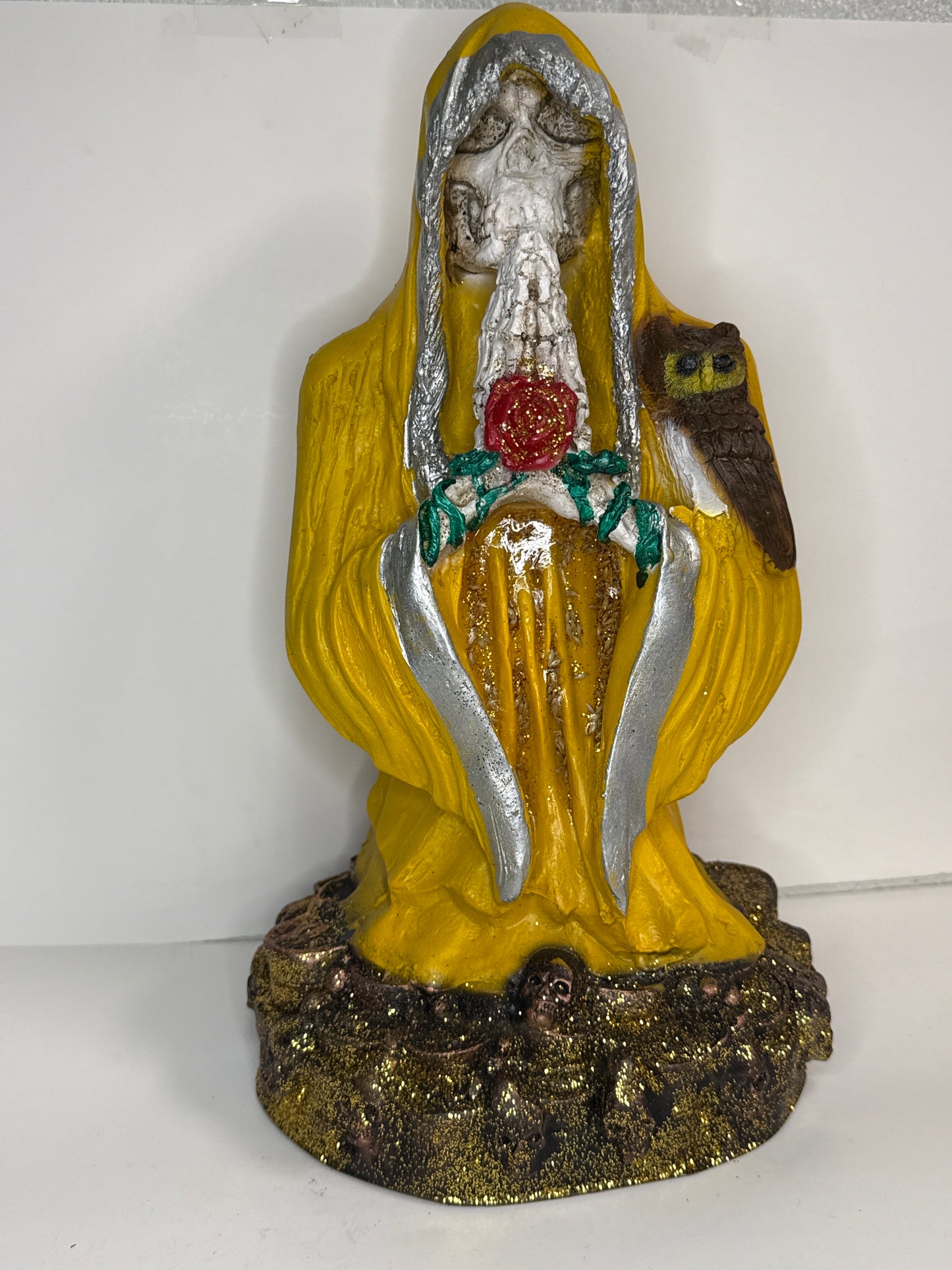 Santa Muerte 13”x7” Imagen / Santa Muerte 13”x7” Statue